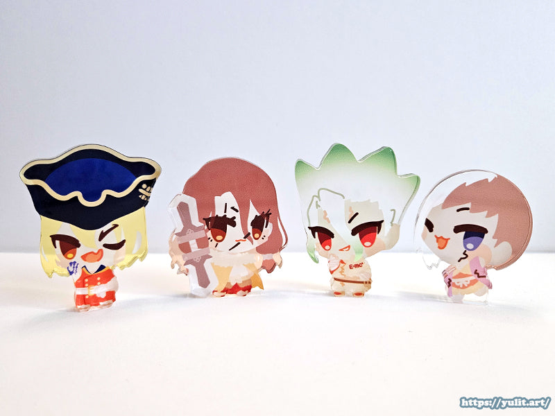 - NEW - DCST - Mini Baseless Standees