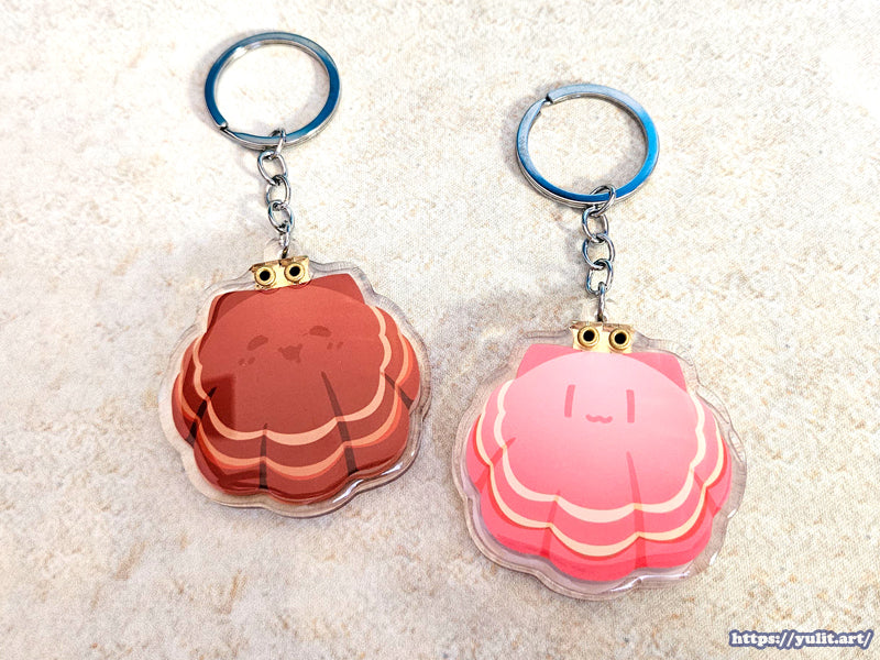 - New - Original - Flip-Open Pearl/Scallop Shell Acrylic Keychain